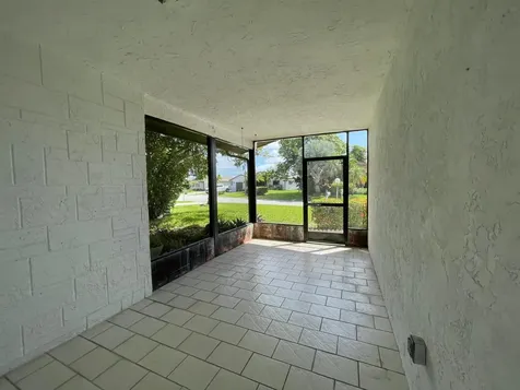 13817 Kaiser Trail Delray Beach FL 33484