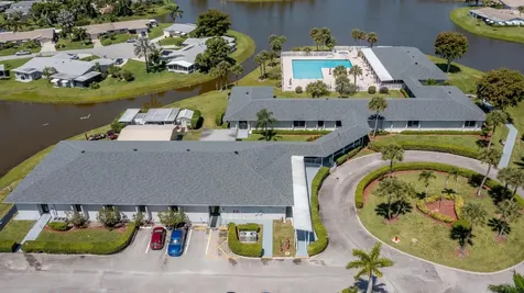 13817 Kaiser Trail Delray Beach FL 33484