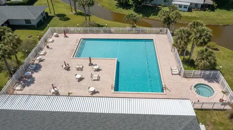 13817 Kaiser Trail Delray Beach FL 33484