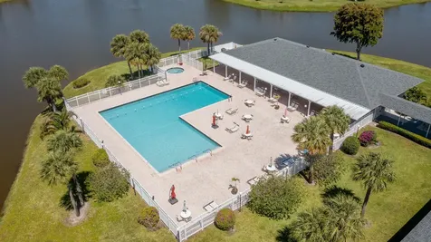 13817 Kaiser Trail Delray Beach FL 33484