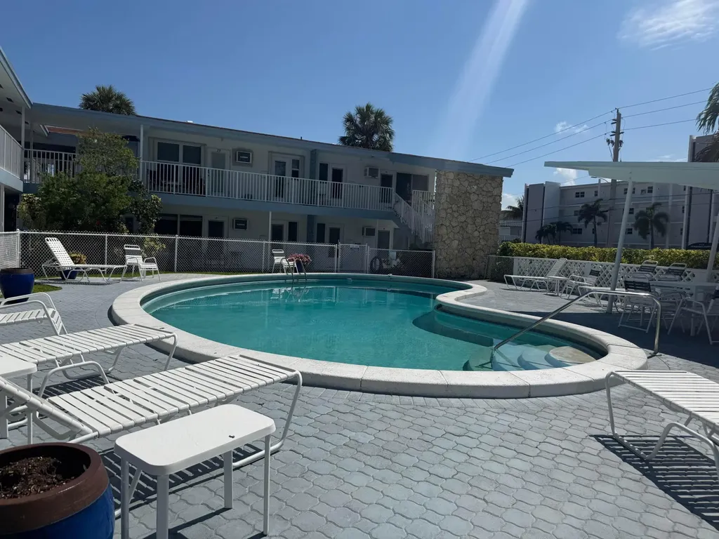 1110 N Riverside Drive Pompano Beach FL 33062