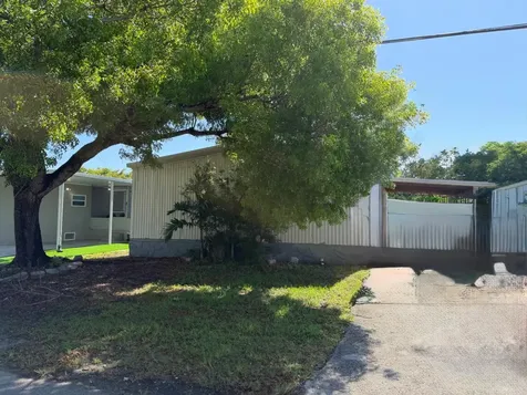 631 NW 215th Avenue Pembroke Pines FL 33029