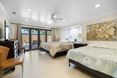 3211 Seaward Drive Lauderdale By The Sea FL 33062