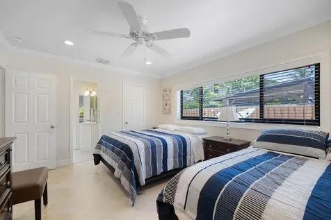 3211 Seaward Drive Lauderdale By The Sea FL 33062