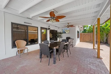 3211 Seaward Drive Lauderdale By The Sea FL 33062