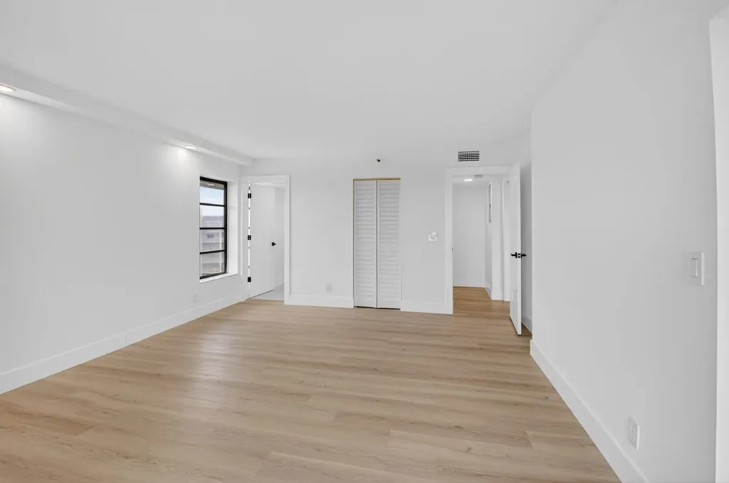 14475 Strathmore Lane Delray Beach FL 33446