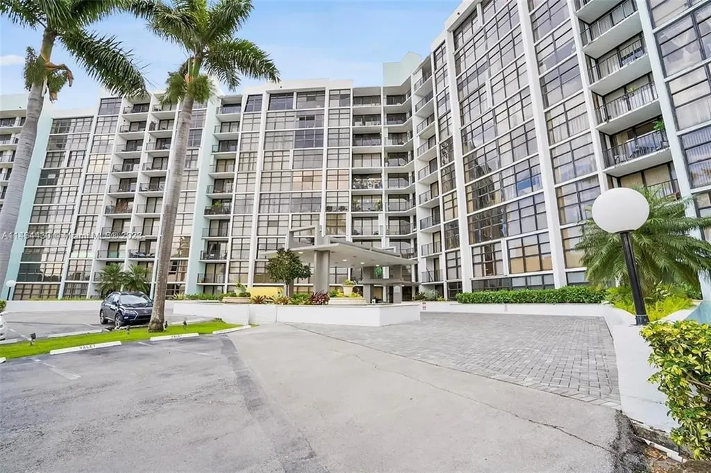 200 Leslie Drive Hallandale Beach FL 33009