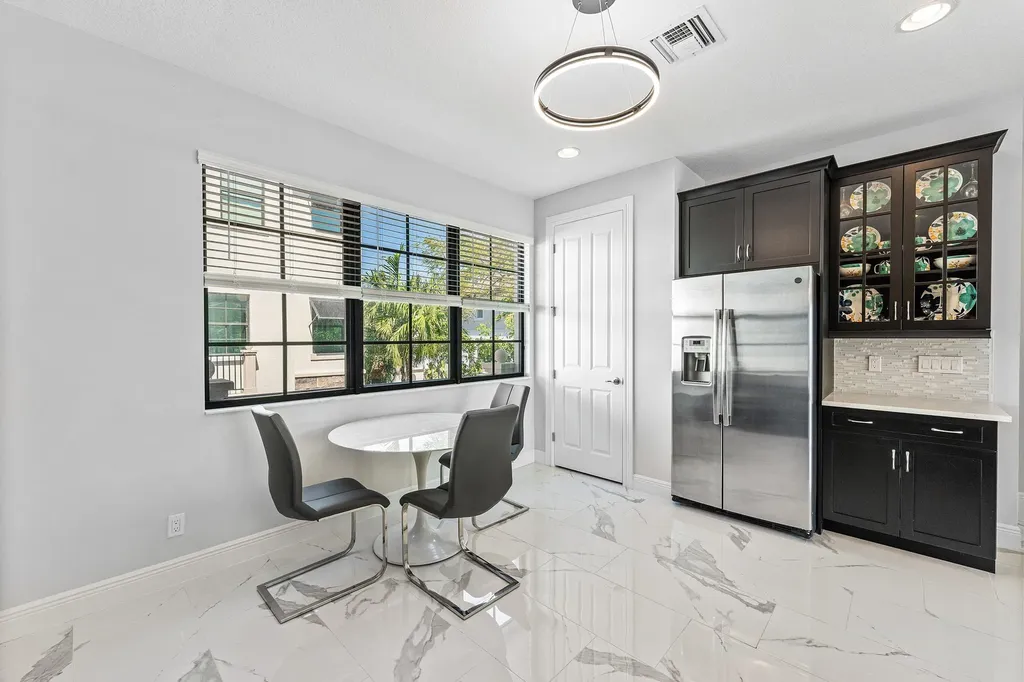 10 Windward Lane Boynton Beach FL 33435
