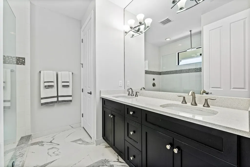 10 Windward Lane Boynton Beach FL 33435