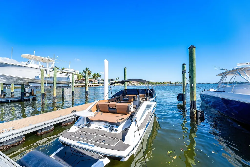 10 Windward Lane Boynton Beach FL 33435