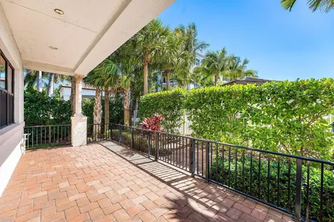 10 Windward Lane Boynton Beach FL 33435