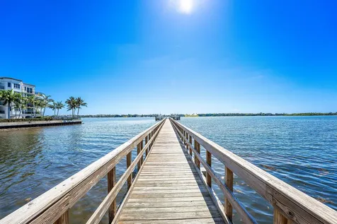 10 Windward Lane Boynton Beach FL 33435