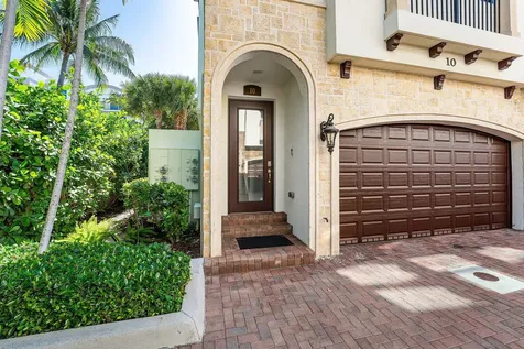 10 Windward Lane Boynton Beach FL 33435