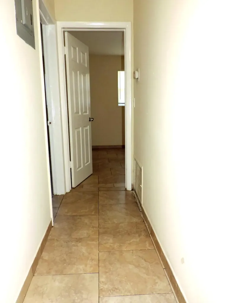 1621 SW 6th Avenue Pompano Beach FL 33060