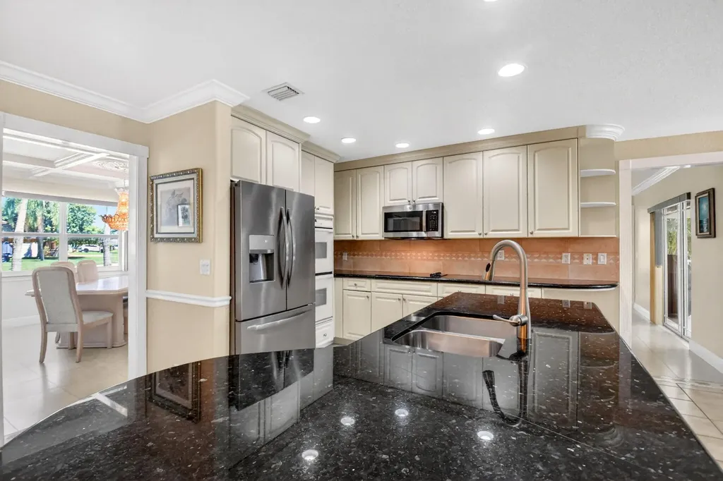 4378 Juniper Terrace Boynton Beach FL 33436
