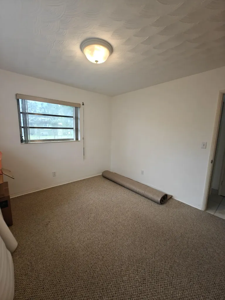 2120 N 57th Way Hollywood FL 33021