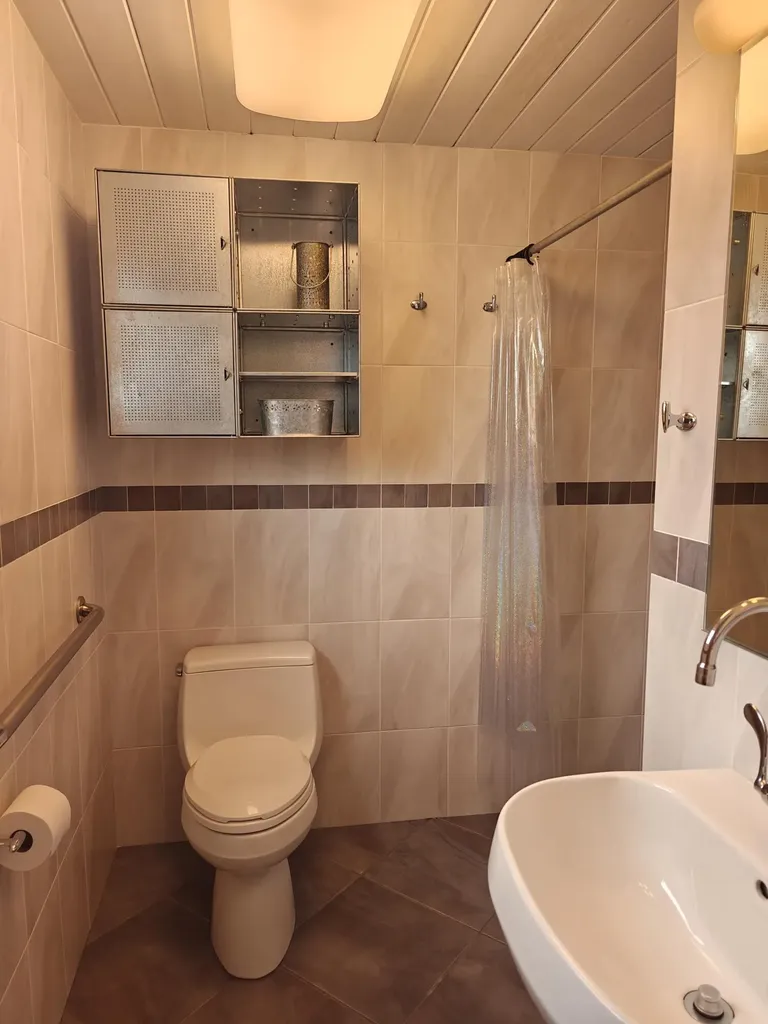 2120 N 57th Way Hollywood FL 33021