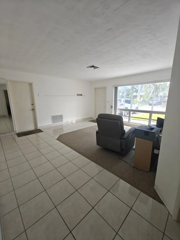 2120 N 57th Way Hollywood FL 33021