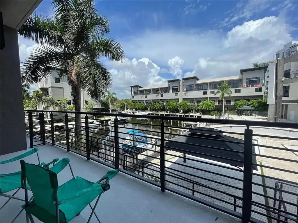 113 SE 1st Circle Pompano Beach FL 33060