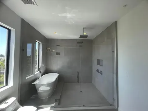 113 SE 1st Circle Pompano Beach FL 33060