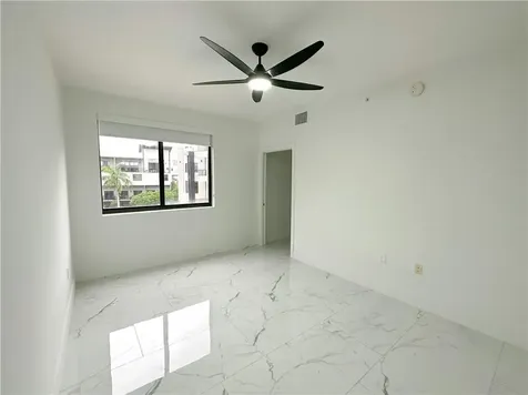 113 SE 1st Circle Pompano Beach FL 33060