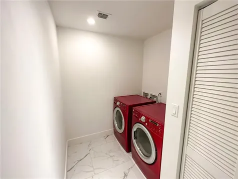 113 SE 1st Circle Pompano Beach FL 33060