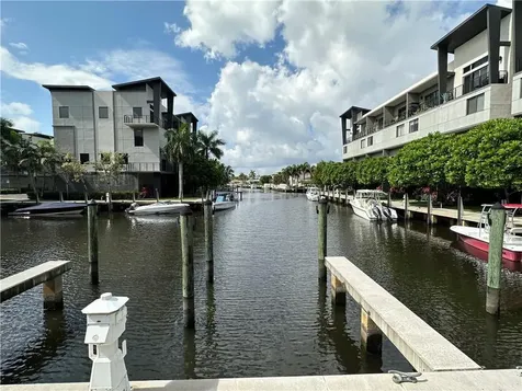 113 SE 1st Circle Pompano Beach FL 33060