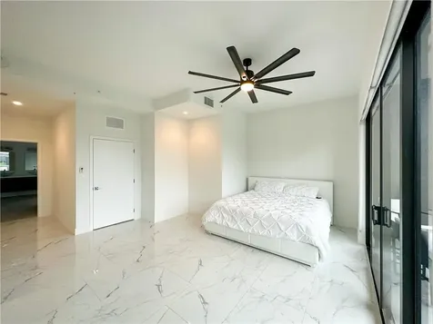 113 SE 1st Circle Pompano Beach FL 33060