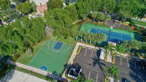 5133 Heron Place Coconut Creek FL 33073