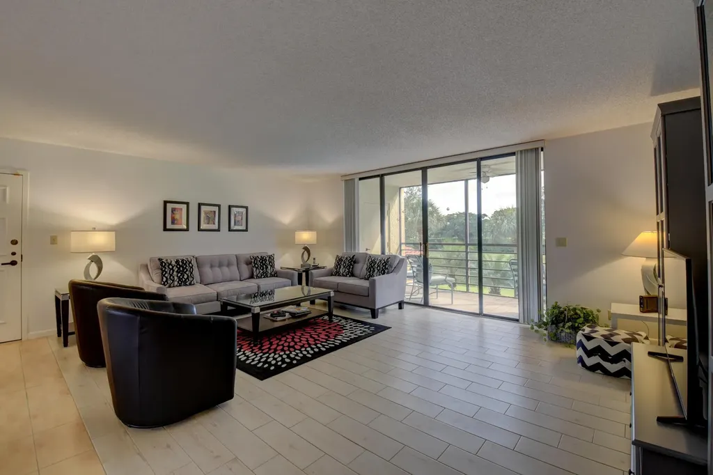 7194 Promenade Drive Boca Raton FL 33433