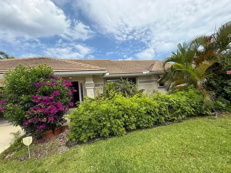 9215 Sun Pointe Drive Boynton Beach FL 33437