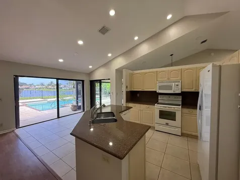 9215 Sun Pointe Drive Boynton Beach FL 33437