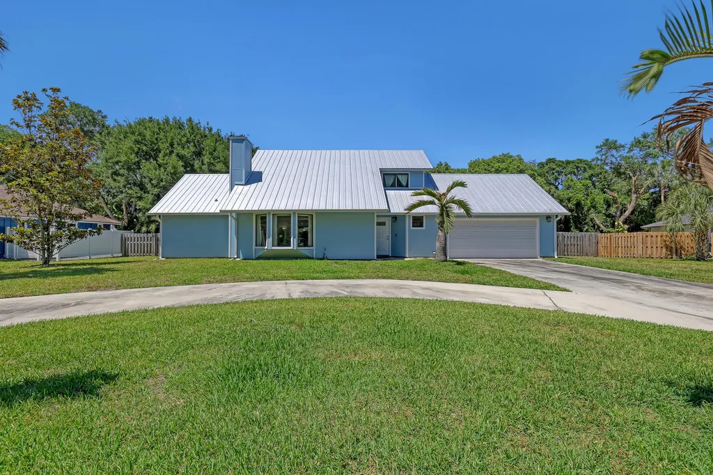 11078 Oak Way Circle Palm Beach Gardens FL 33410