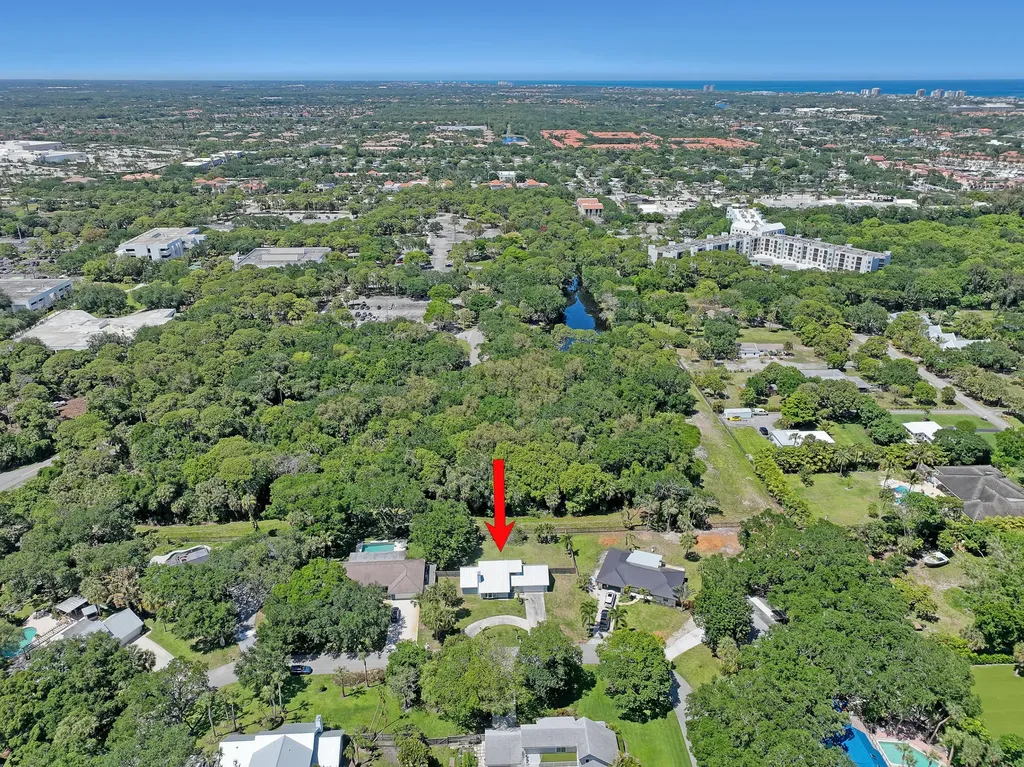 11078 Oak Way Circle Palm Beach Gardens FL 33410