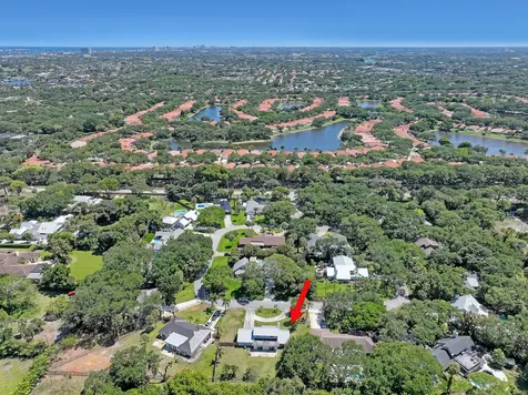11078 Oak Way Circle Palm Beach Gardens FL 33410