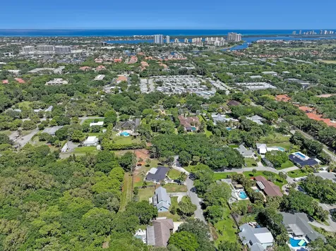 11078 Oak Way Circle Palm Beach Gardens FL 33410