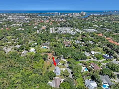 11078 Oak Way Circle Palm Beach Gardens FL 33410