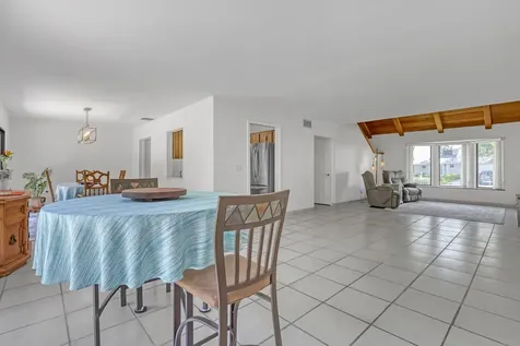11078 Oak Way Circle Palm Beach Gardens FL 33410