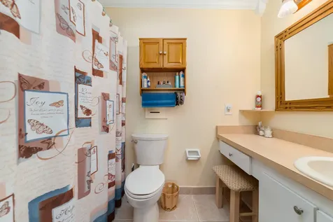 1533 SE Crayrich Court Port St Lucie FL 34952