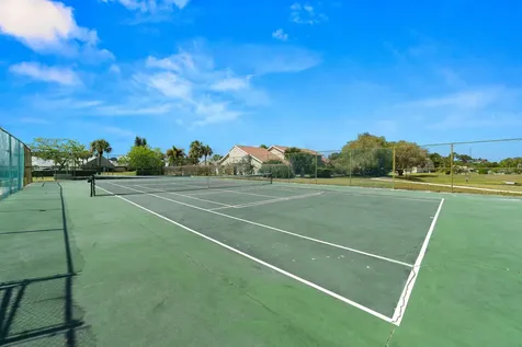 1533 SE Crayrich Court Port St Lucie FL 34952