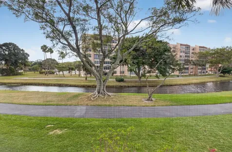 14475 Strathmore Lane Delray Beach FL 33446