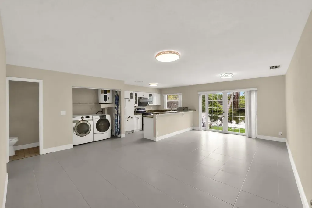 4295 Coral Springs Drive Coral Springs FL 33065