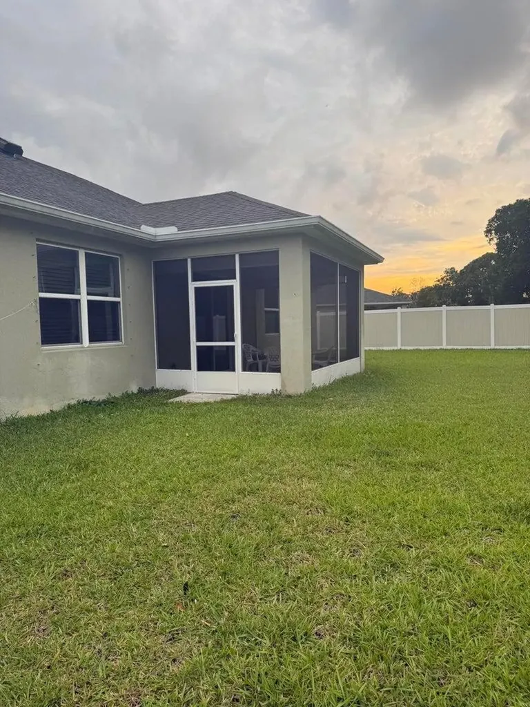 5111 NW Newark Lane Port St Lucie FL