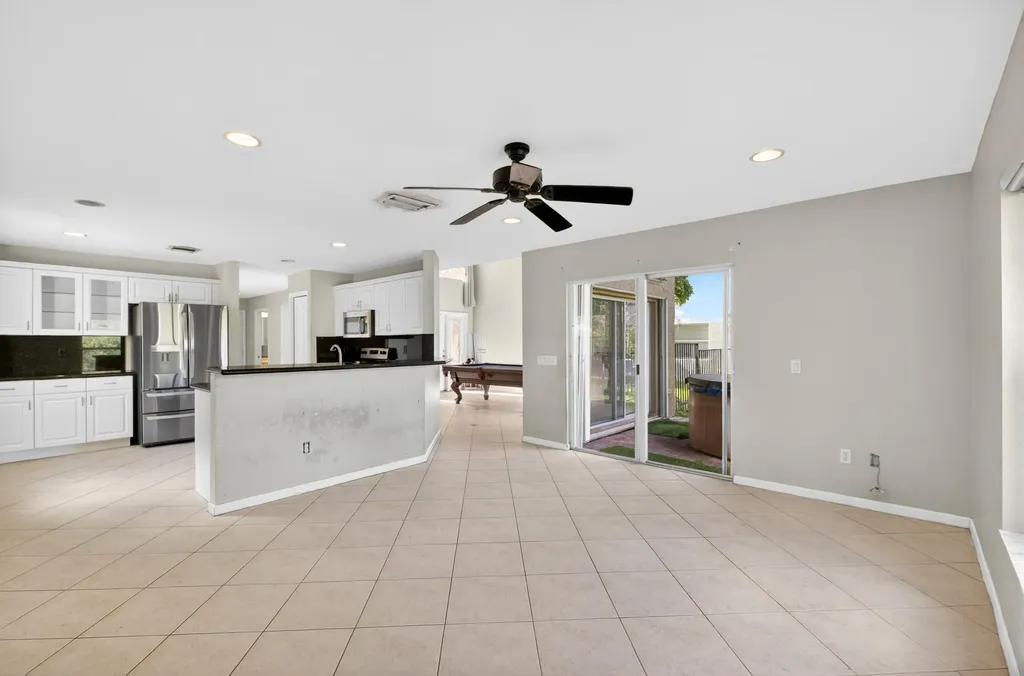 610 Peppergrass Run Royal Palm Beach FL 33411