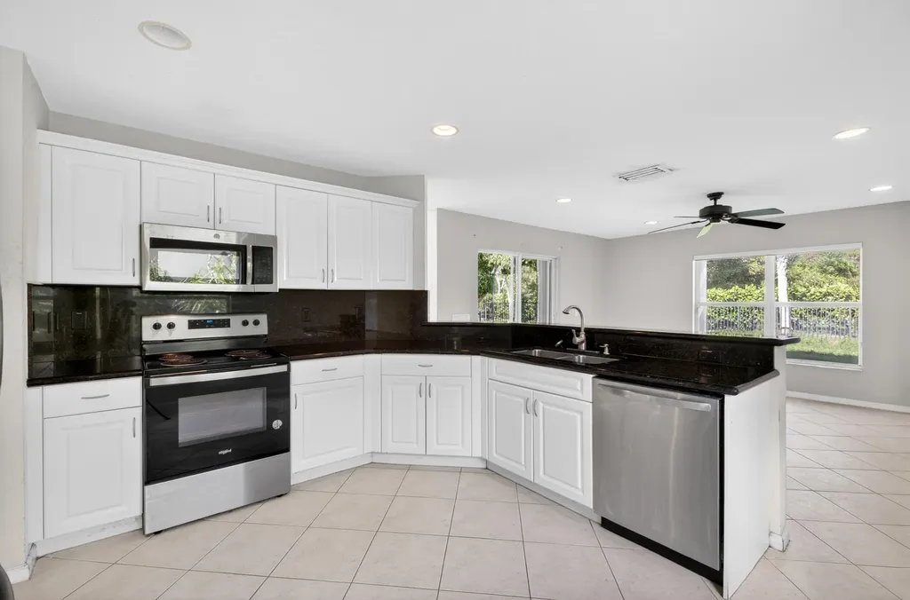 610 Peppergrass Run Royal Palm Beach FL 33411