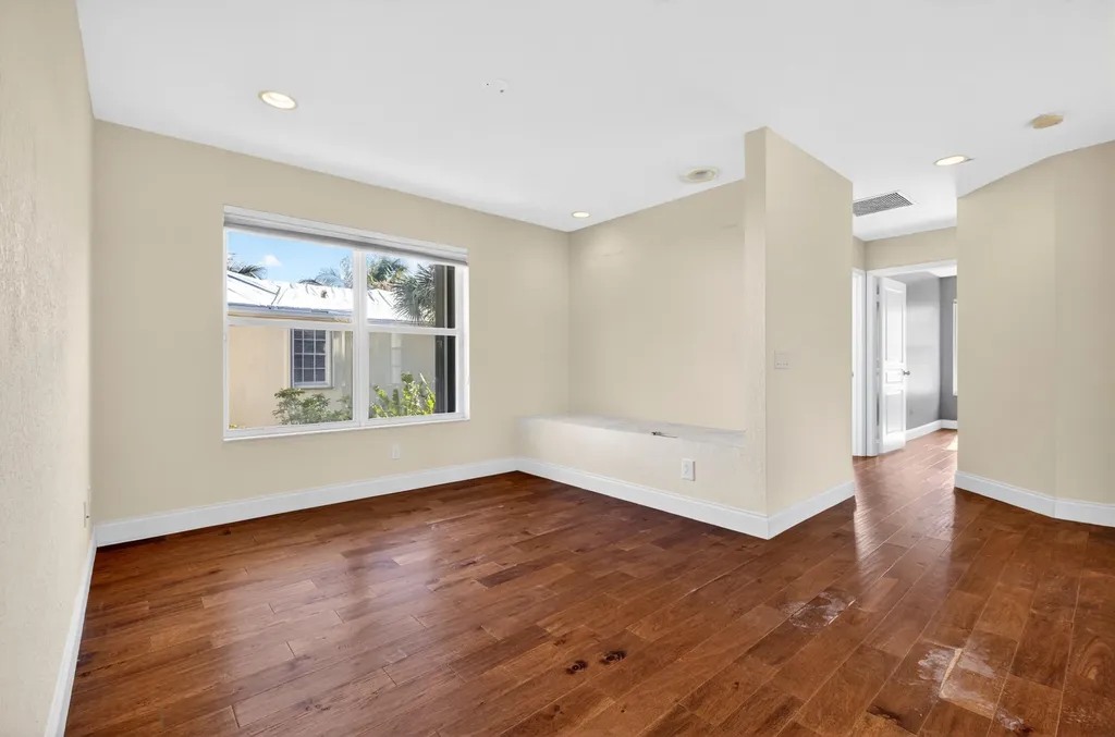 610 Peppergrass Run Royal Palm Beach FL 33411