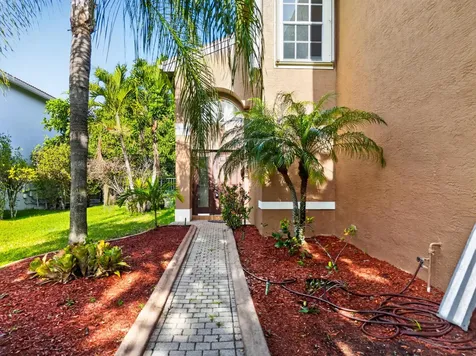 610 Peppergrass Run Royal Palm Beach FL 33411