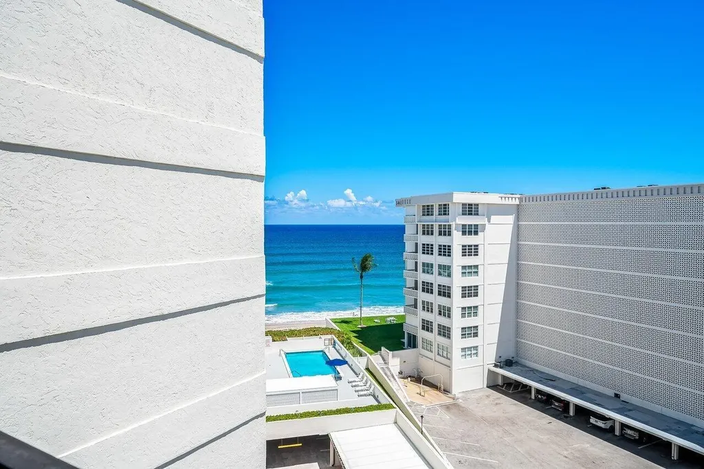 3560 S Ocean Boulevard South Palm Beach FL 33480