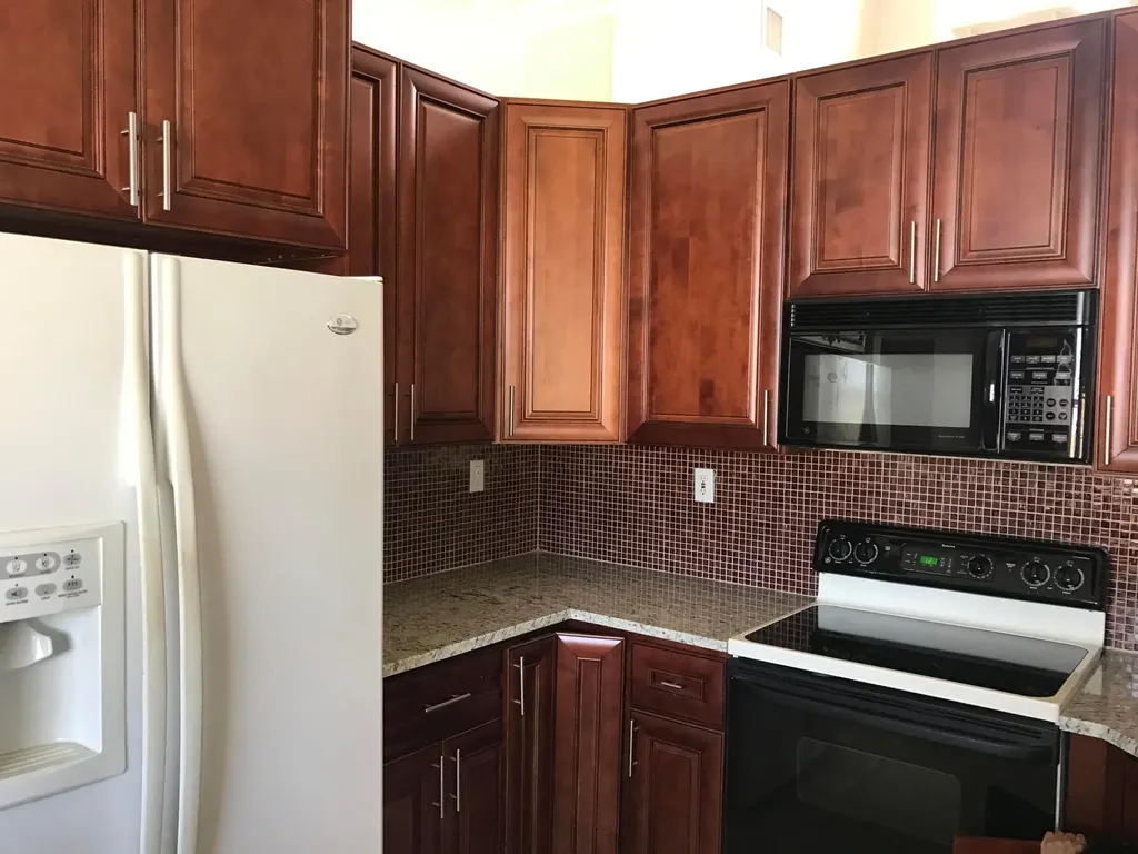 6292 Shadow Tree Lane Lake Worth FL 33463