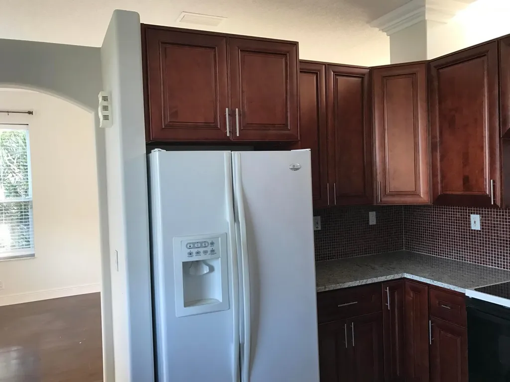 6292 Shadow Tree Lane Lake Worth FL 33463